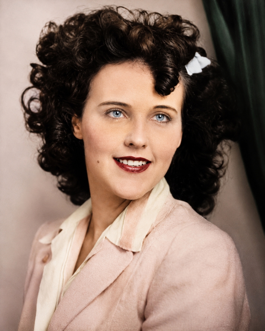 Elizabeth Short Portrait